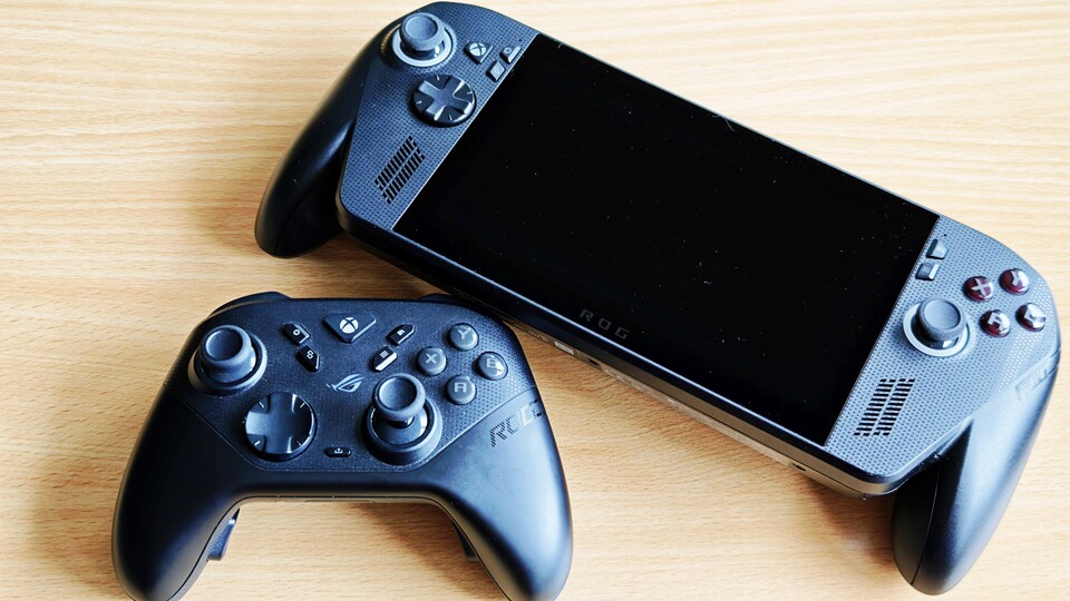 Der Asus ROG Raikiri II ist zum Asus ROG Xbox Ally X wie der Steam Controller zum Steam Deck. (Bildquelle: Duy Linh DinhGameStar Tech)
