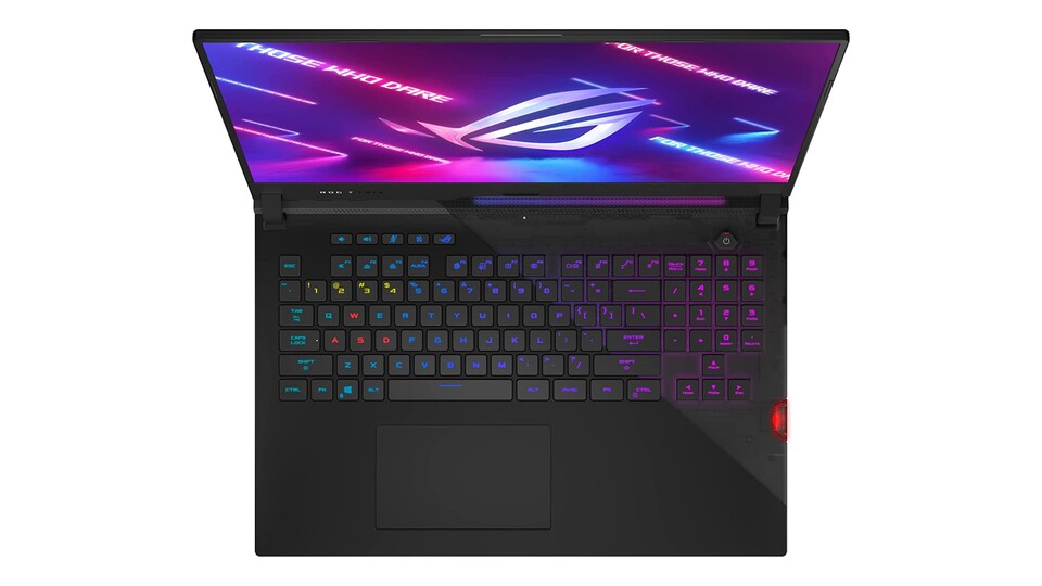 Die stabil verarbeitete Tastatur lässt sich mithilfe der Aura Sync-Software in jeder erdenklichen Farbe beleuchten.