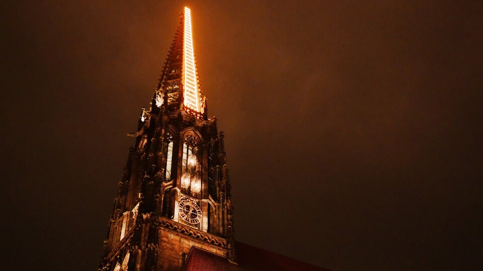 Die »Himmelsleiter« der St. Lamberti-Kirche in Münster. (Bildquelle: Duy Linh Dinh)