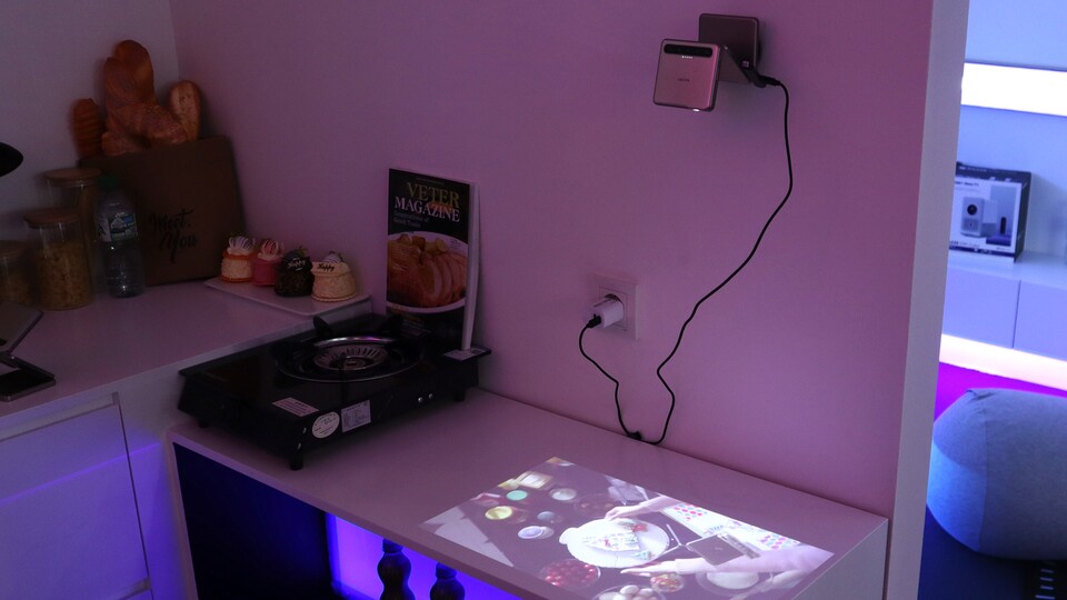 Der kleine Projektor ist allem voran ein Kreativwerkzeug.