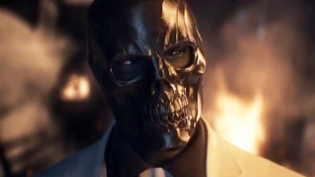 Der Gotham-Gangsterboss Black Mask im Videospiel Batman: Arkham Origins.