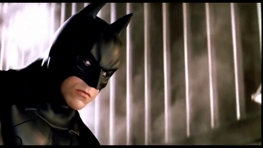 Batman Begins - Deutscher Trailer zum Superhelden-Auftakt von Christopher Nolan