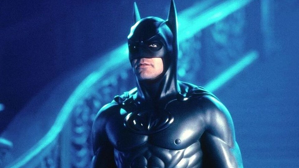 Batman & Robin mit George Clooney als Batman mit Nippeln kam beim Publikum und Kritikern nicht gut weg.