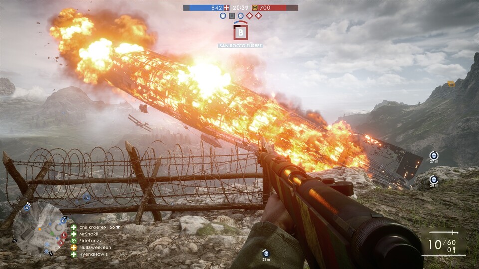 Macht mächtig Rumms! In Battlefield 1 könnt ihr sogar den riesigen Zeppelin vom Himmel holen.