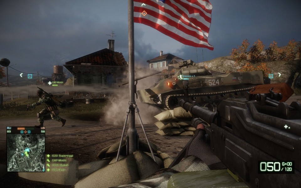 Panzer und andere schwere Fahrzeuge können nun Hindernisse durchbrechen, sind aber nicht mehr ganz so mächtig wie in Battlefield 2.