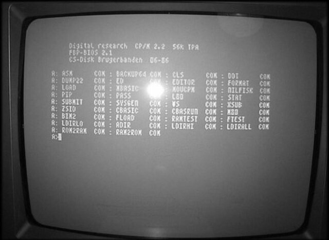 Ihr seht die Oberfläche von CPM. Von Graifk, gab es damals keine Spur.