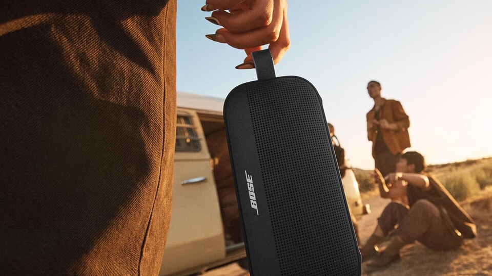 Der Lautsprecher erkennt per PositionIQ-Technologie, wie er liegt und passt seine Leistung entsprechend für den bestmöglichen Sound an.