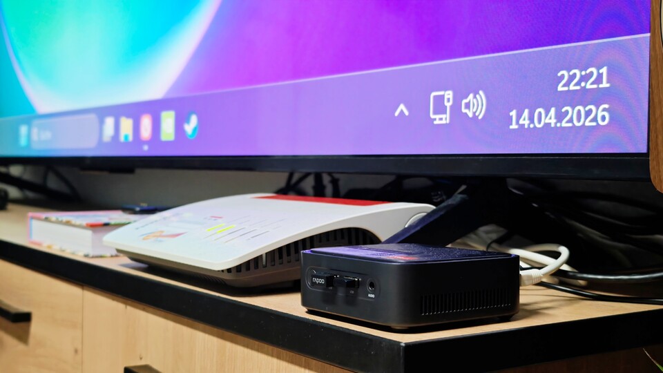 So ein Mini-PC verschwindet unter jedem TV. (Bildquelle: Duy Linh DinhGameStar Tech)