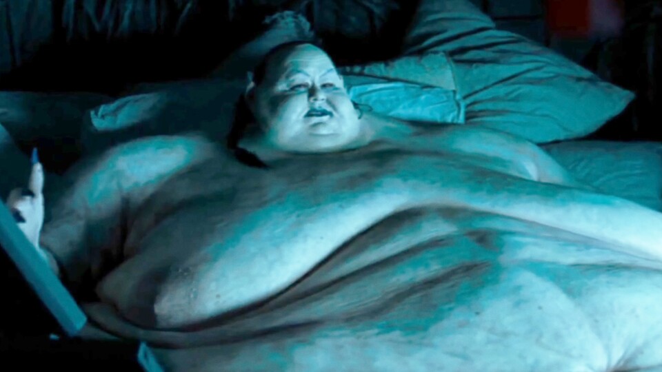 Pearl dient in der Geschichte als eine Art Archivar. (Bilquelle: New Line Cinema)