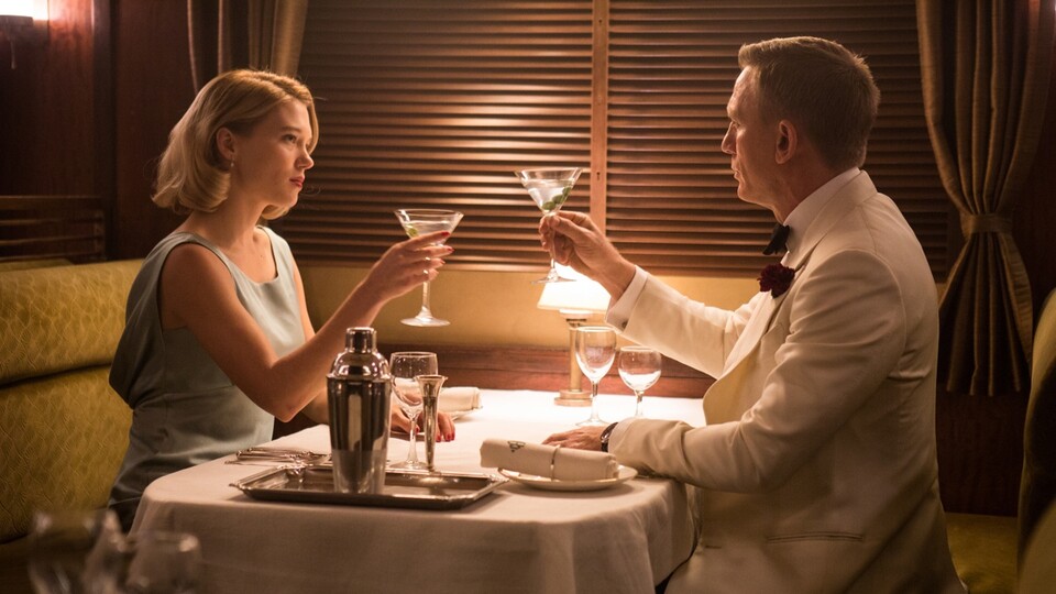 James Bond Steven Knight Schreibt Drehbuch Sie Soll Die Neue Bond Girl Sein - w6txwhp