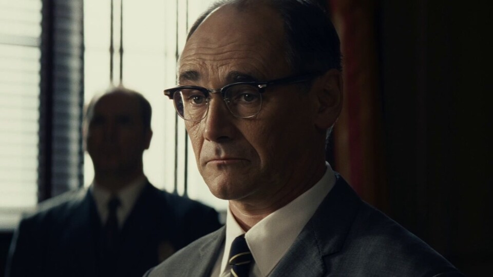 Mark Rylance in Bridge of Spies - für seine Performance wurde der heute 64-jährige Schauspieler mit dem Oscar als bester Nebendarsteller ausgezeichnet. Bildquelle: Disney20th Century Fox