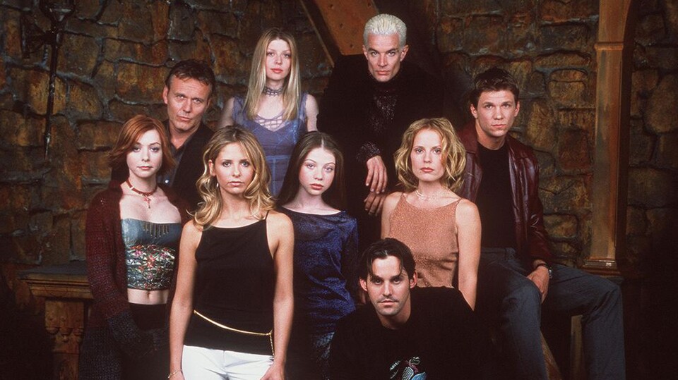 Die Kultserie Buffy mit Sarah Michelle Gellar wird neu und modern aufgelegt.