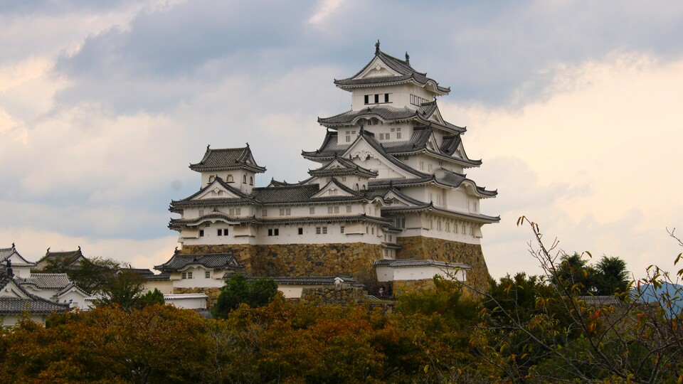 Himeji Castle fungierte in der ersten Serienumsetzung von Shogun als Burg von Osaka. In der aktuellen Serie sind die Burgen komplett mit CGI erstellt. Foto: Jesko Buchs.