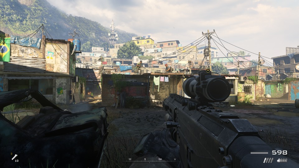 Die Story von Call of Duty: Modern Warfare 2 führt uns wieder rund um die Welt. Unter anderem statten wir auch dem Armenviertel von Rio de Janeiro einen Besuch ab, natürlich finden sich auch dort reichlich Gegner.