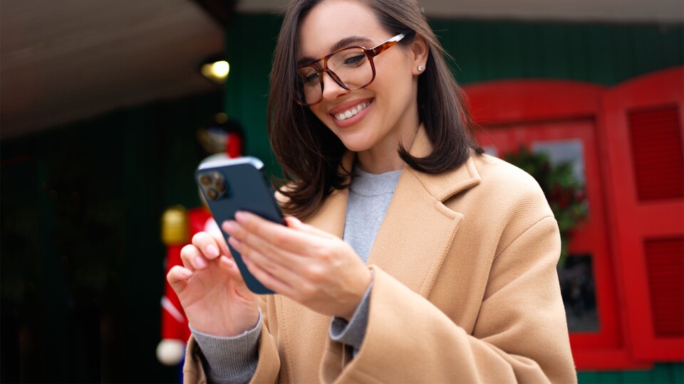 Unbeschwerte Feiertage mit der CallYa Allnet Flat L und 100 GB Datenvolumen.