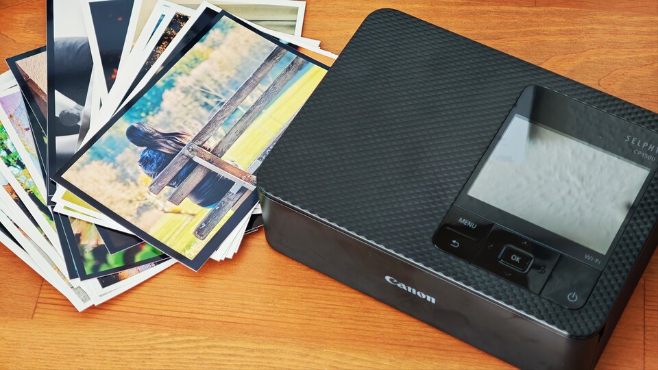Der Drucker erlaubt es zu Hause oder sogar unterwegs Fotos in Laborqualität zu drucken. (Bildquelle: Duy Linh DinhGameStar Tech)