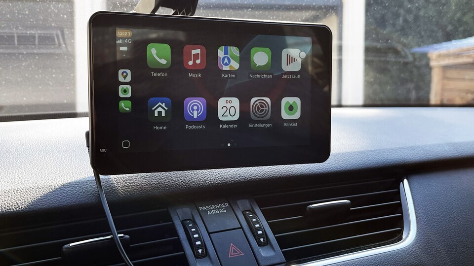 So einfach gibts Carplay oder Android Auto ins alte Auto.