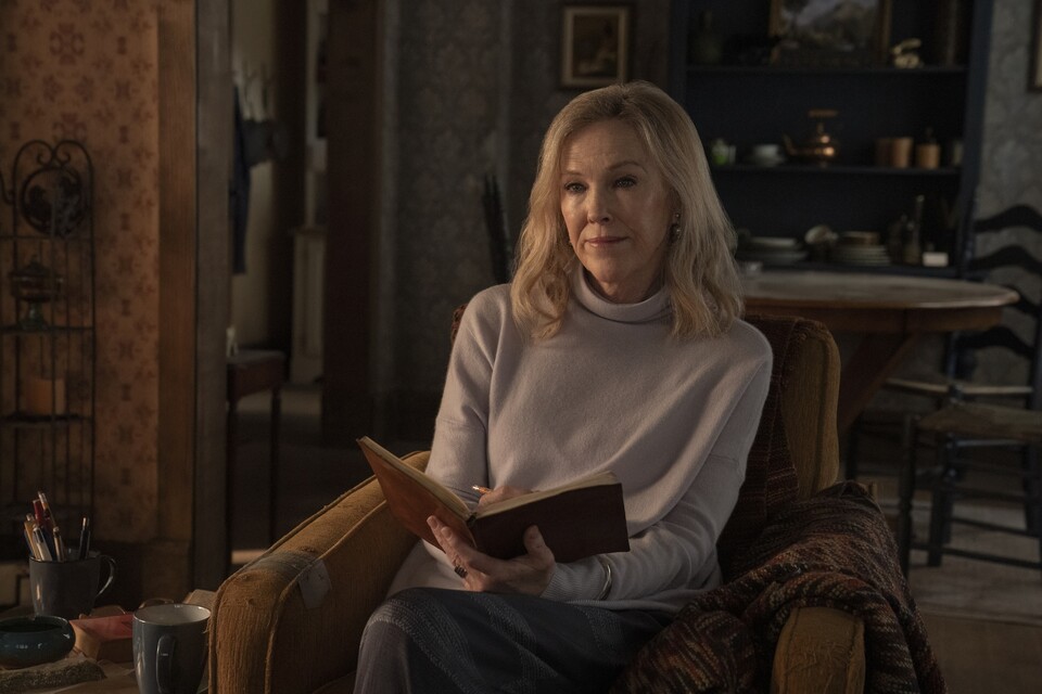 Goodbye, Moira Rose – in The Last of Us ist Catherine O’Hara denkbar weit entfernt von ihrer Rolle in Schitt’s Creek. (Quelle: Sony Pictures Television)