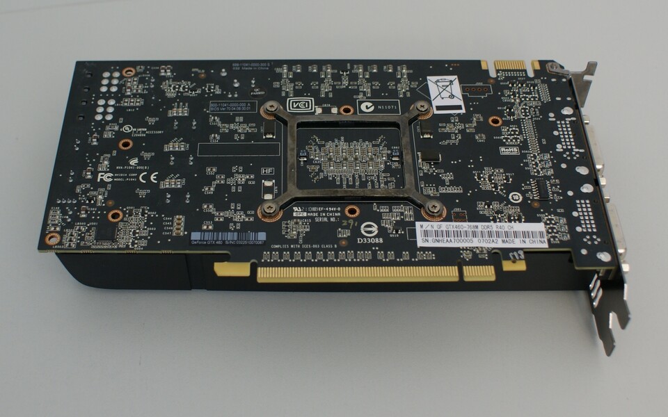 Aus gleichem Raum wie eine Radeon HD 5770 erzeugt die GTX 460 ungleich mehr Leistung.