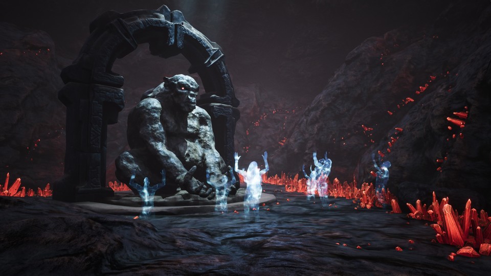 Geister huldigen in einer Höhle der Statue des Gottes Hanuman.