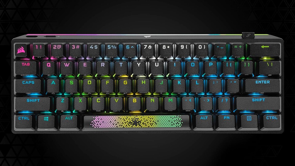 Mit einem Formfaktor von nur 60% gegenüber herkömmlichen Tastaturen beansprucht die Corsair K70 PRO sehr wenig Platz auf eurem Schreibtisch.