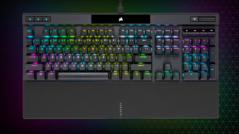 Aluminium trifft RGB: Die Corsair K70 RGB PRO ist einfach ein echter Hingucker.