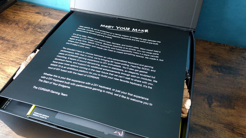 »Meet your MAKR«: Corsairs neuste Tastatur ist ein ambitioniertes Projekt. Es wird schwer für den Hersteller sowohl Neulinge als auch Custom-Profis anzusprechen. (Bildquelle: Nele WobkerGameStar Tech)