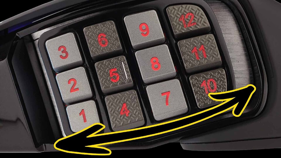 Dank des verschiebbaren Tastenfelds lässt sich die Corsair Scimitar RGB Elite an die Größe eurer Hand anpassen.