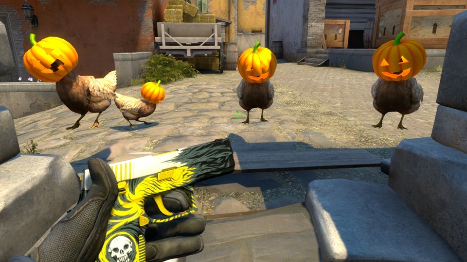 In Counter-Strike: Global Offensive wird es ab sofort gruuuuuselig - dank Hühner mit Halloween-Masken, passend zur Jahreszeit.