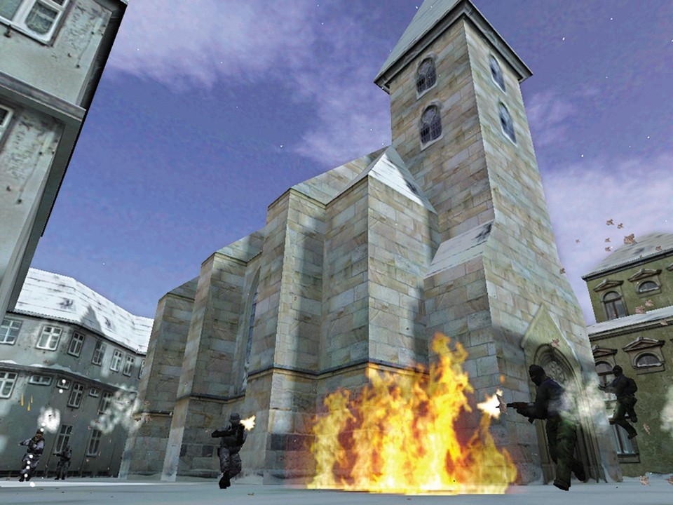 Selbst vor einem malerischen Kirchen-Szenario tobt der Kampf zwischen Gut und Böse. Die Flammen zeigen, was ein Molotov-Cocktail anrichten kann.