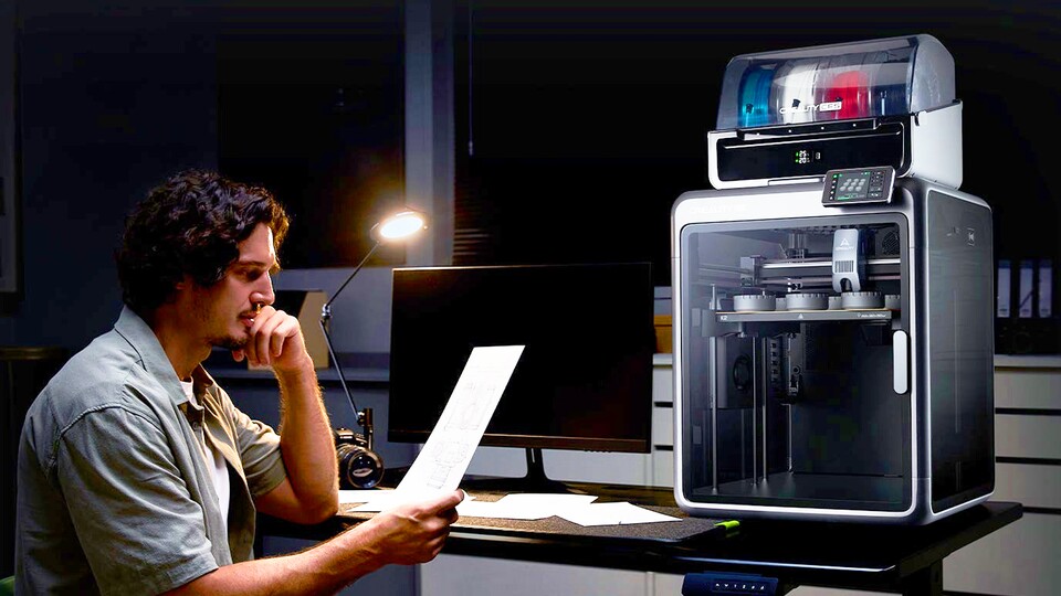 Der K2 Combo bietet zwar ein überdurchschnittlich großes Druckvolumen, passt aber dennoch in die meisten Büros.