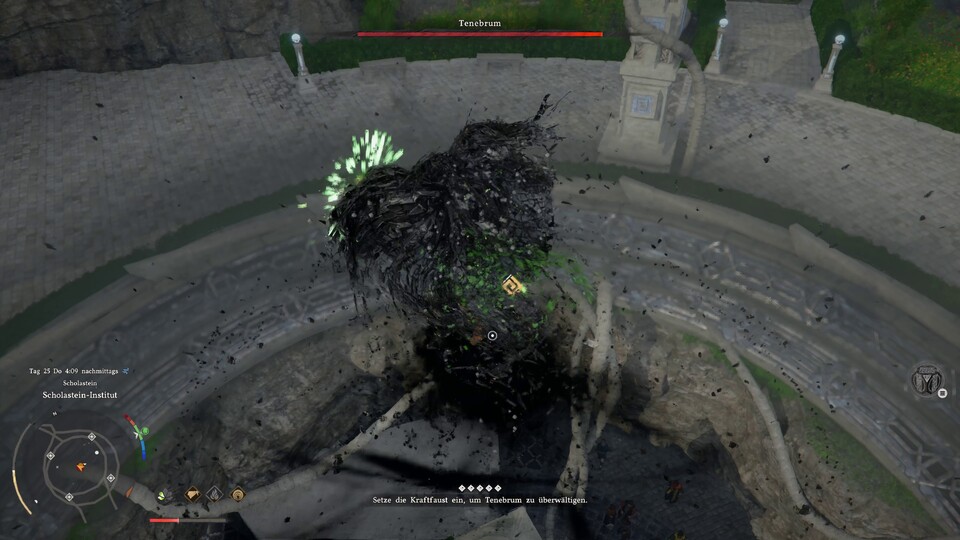 Sobald Tenebrum in der Mitte der Arena zum Stillstand kommt, greift ihn schnell mit der Kraftfaust an.