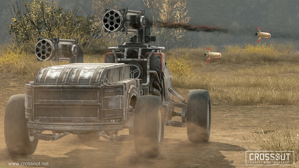 Crossout : Die Panzerung dieses Fahrzeugs ist dürftig – dafür ist der Buggy wendig und dank zwei Raketenwerfern schlagkräftig.