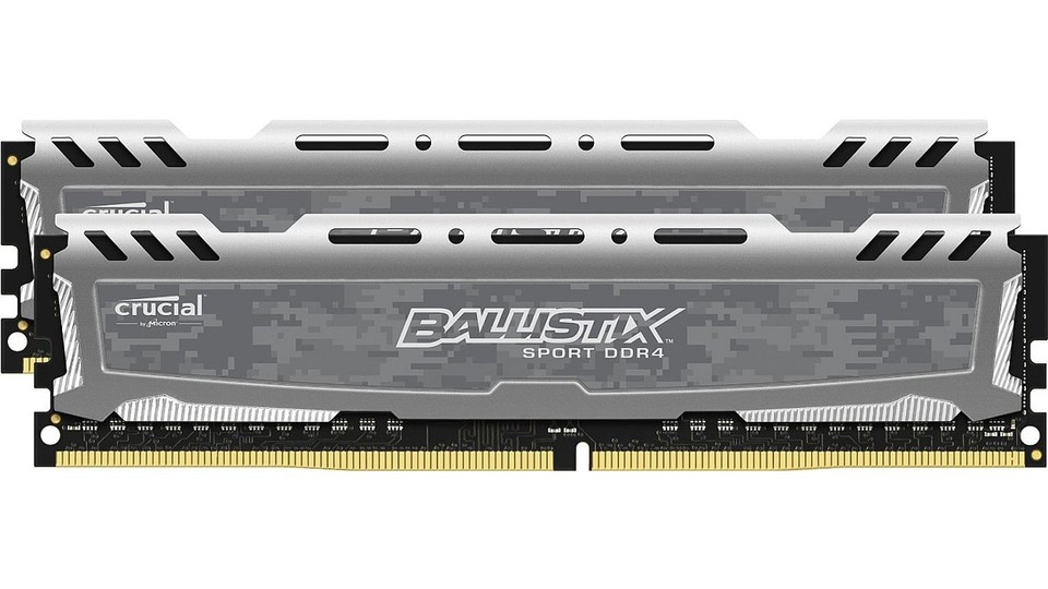 Das Crucial Ballistix Sport 32 GByte DDR4 Kit besteht aus zwei Modulen zu je 16 GByte.