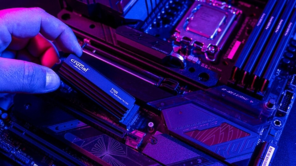 Selbst wenn ihr euch handwerklich gar nichts zutraut: Eine M.2-SSD einbauen ist so einfach, dass ihr es problemlos selbst machen könnt.