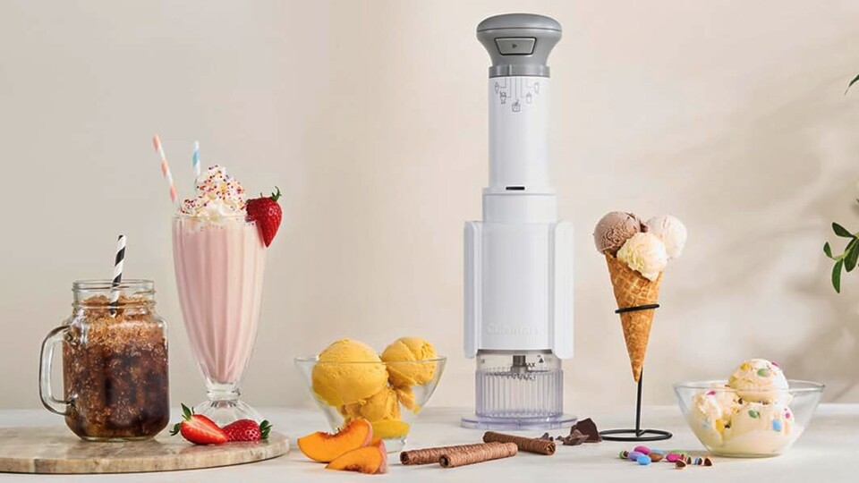 Wenn selbst der Ninja CREAMi zu groß ist, ist der Cuisinart FreezeWand nicht nur die kleinere, sondern auch günstigere Alternative.