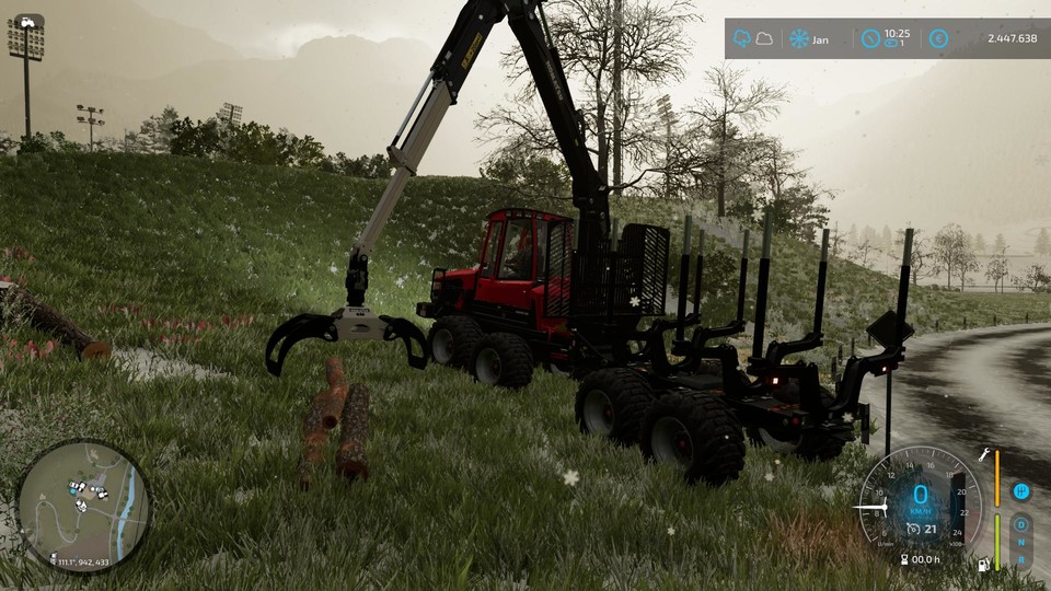 Mit dem Harvester »ins Holz«, auch das gehört zum Landwirtschafts-Simulator 22.