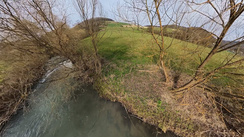 Ich gebe es ungern zu. Die Drohne war versehentlich nicht im Cinemodus und die Beschleunigung im Standardmodus sollte nicht unterschätzt werden. Somit habe ich versehentlich die Hinderniserkennung getestet. (Bild: Patrick Schneider, GameStar Tech)