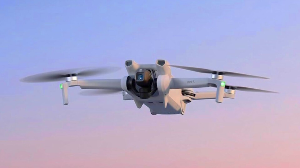 Die DJI Mini 3 kann ihr Objektiv auf Wunsch einfach um 90° rotieren, um native Vertikalaufnahmen ohne Qualitätsverlust zu machen.