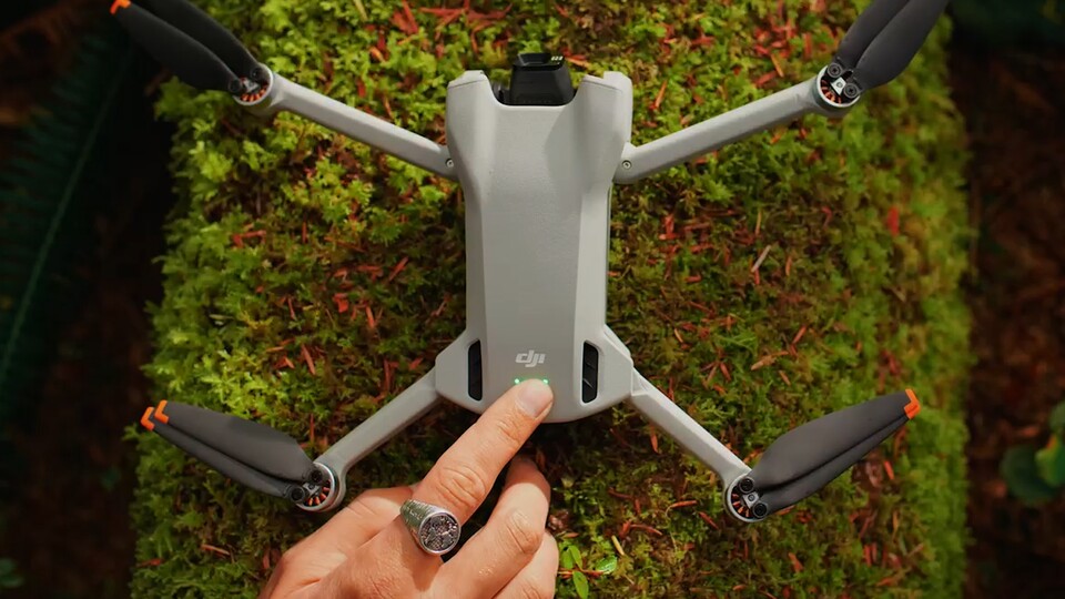 DJI-Drohnen gehören mit zu den besten, die ihr kaufen könnt. Auch viele Profis setzen auf sie.