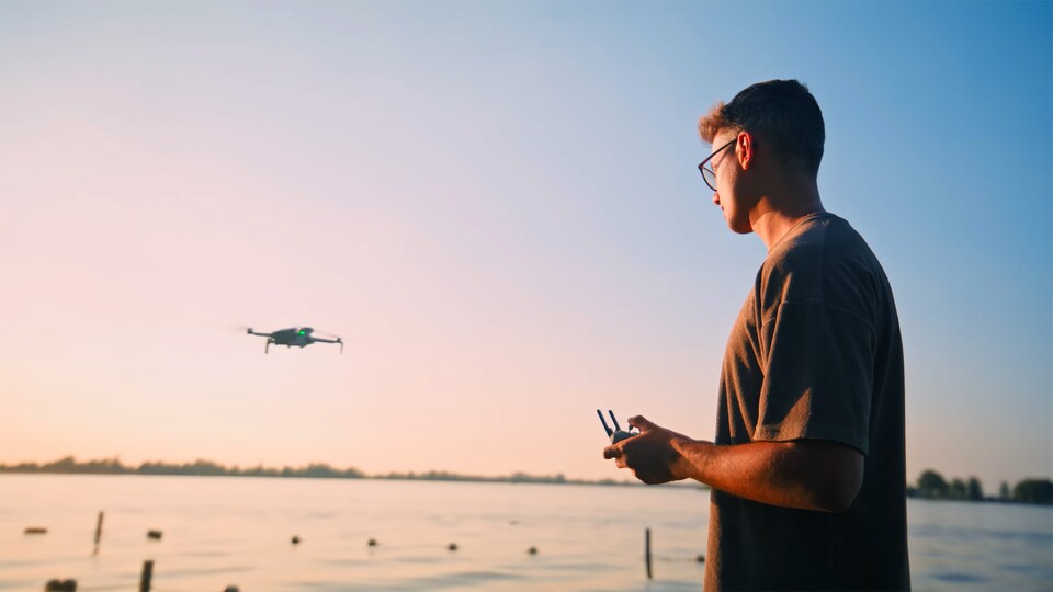 Anyone can get started straight away with a DJI drone because they are extremely easy to fly and extremely intelligent.