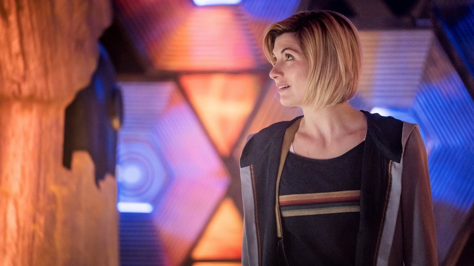 Serie Doctor Who mit Jodie Whittaker als neuen Timelord mit neuer TARDIS.