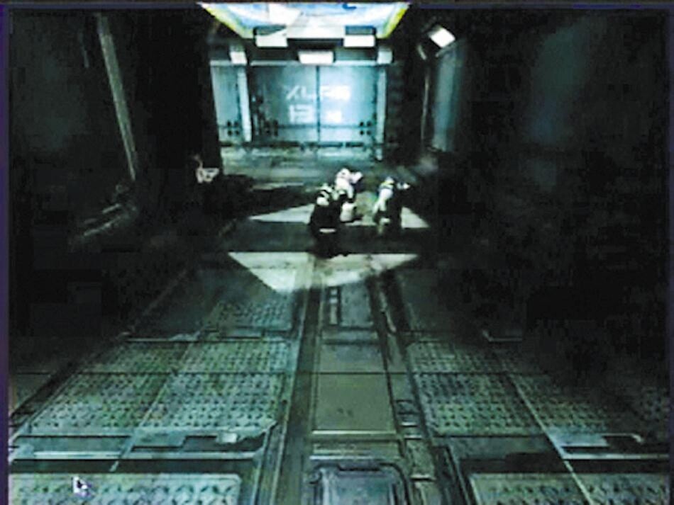 Der Deckenventilator zeichnet realistische Lichtspiele auf den Boden.