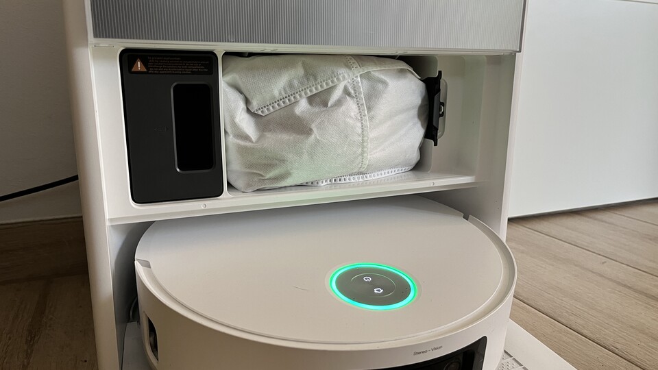 Der Staubbeutel hat auch nach drei Monaten noch ordentlich Platz.