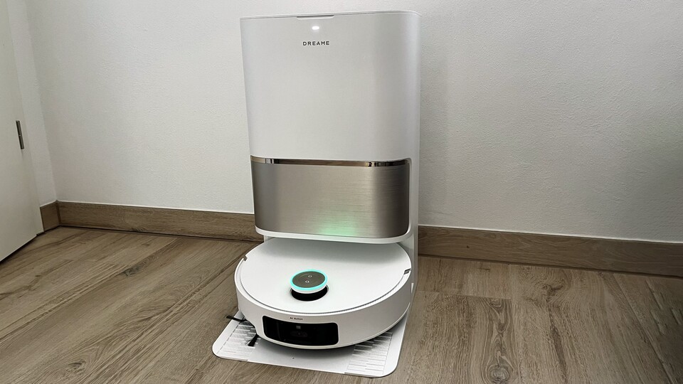 Die Station ist schmal und wirkt dadurch sehr elegant.