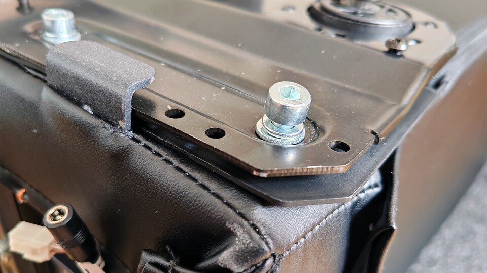 Am Ende macht die überstehende Schraube nicht viel aus. Einen Beigeschmack hinterlässt sie trotzdem. (Bildquelle: Maxe S., GameStar)