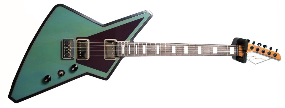 Auf den ersten Blick sieht man dem Instrument nicht an, dass es nicht wie üblich lackiert wurde. (Bildquelle: Cream Guitars)