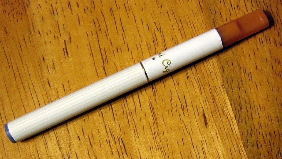 E-Zigaretten werden immer beliebter - anscheinend auch bei Verbreitern von Schadsoftware (Bildquelle: Wikimedia/Public Domain)