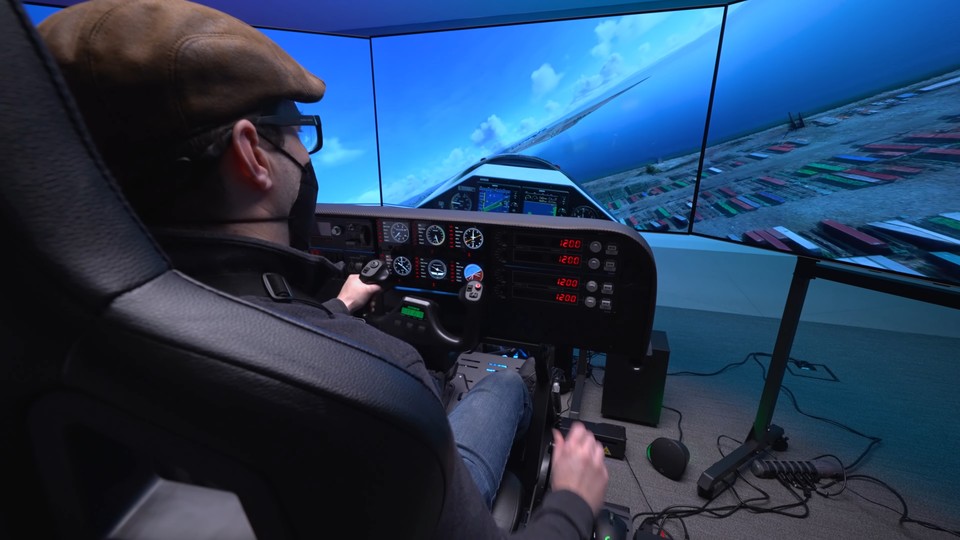 Cockpit-Ansicht mal ganz anders. (Bildquelle: YouTube/Nvidia Geforce) 