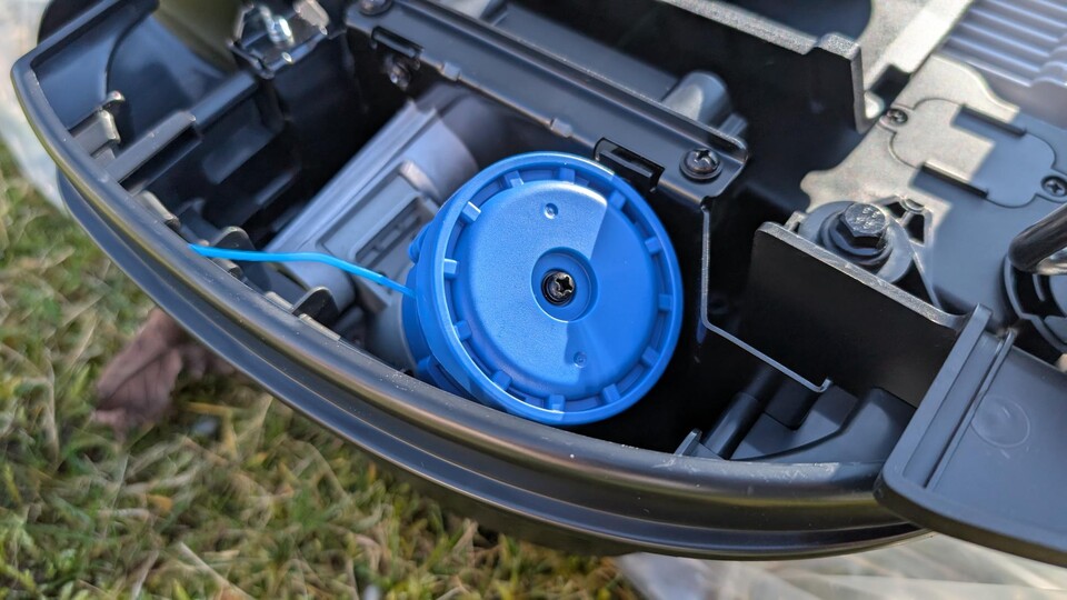Der Kantentrimmer des ECOVACS GOAT O1200 LiDAR PRO ist für mich die größte Neuerung bei Mährobotern überhaupt in diesem Jahr.